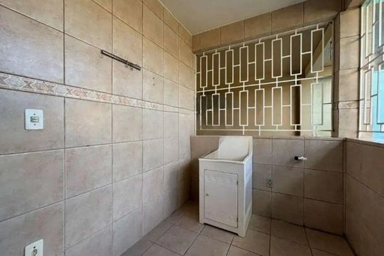 Área de serviço de casa para alugar com 2 quartos, 70m² em Sarandi, Porto Alegre