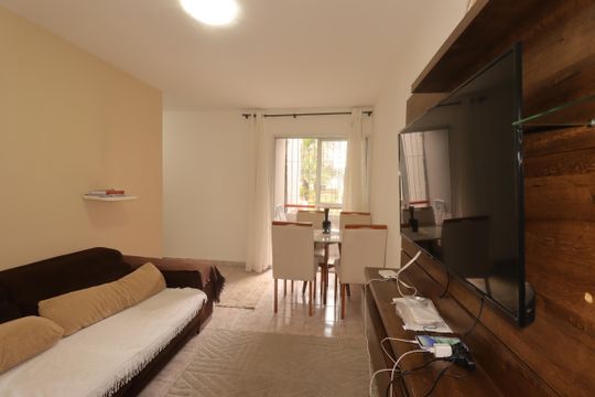 Apartamento à venda com 2 quartos, 60m² em Parque Sao Vicente, Santo André