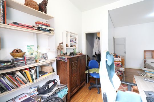 Quarto 2 de casa à venda com 4 quartos, 91m² em Água Branca, São Paulo