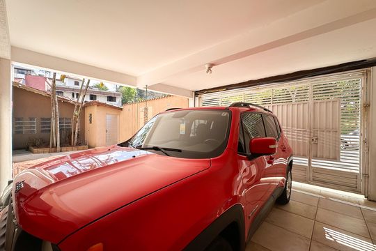 Garagem de casa à venda com 3 quartos, 224m² em Vila Claraval, São Bernardo do Campo