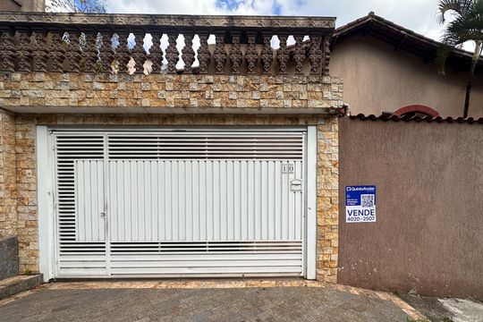 Fachada de casa à venda com 3 quartos, 224m² em Vila Claraval, São Bernardo do Campo