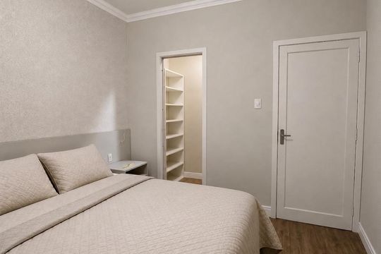 Quarto de apartamento para alugar com 3 quartos, 60m² em São Sebastião, Porto Alegre