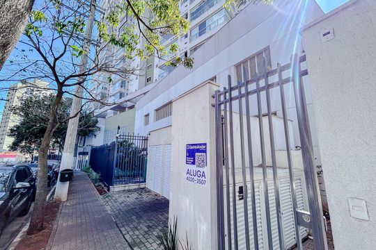 Fachada com Plaquinha de apartamento à venda com 3 quartos, 89m² em Tatuapé, São Paulo