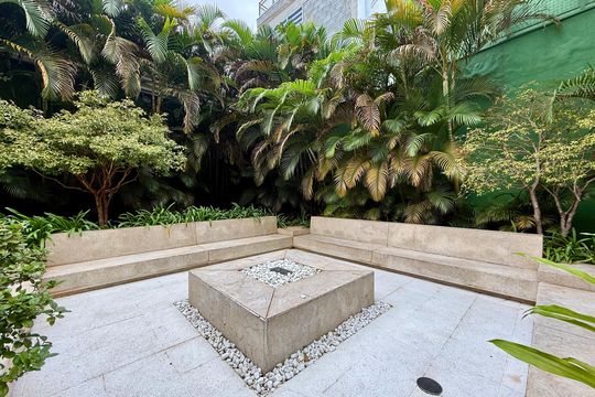 Espaço Lareira  de apartamento à venda com 1 quarto, 54m² em Vila Nova Conceição, São Paulo