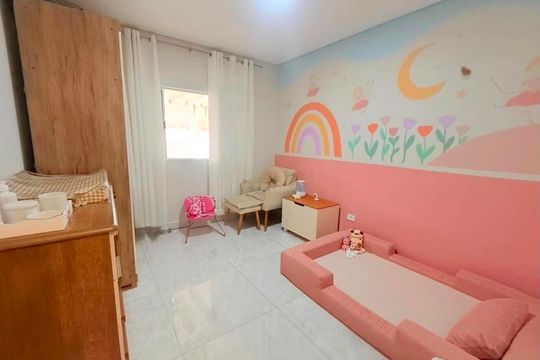 Quarto de casa para alugar com 2 quartos, 125m² em Vila Tupi, Praia Grande