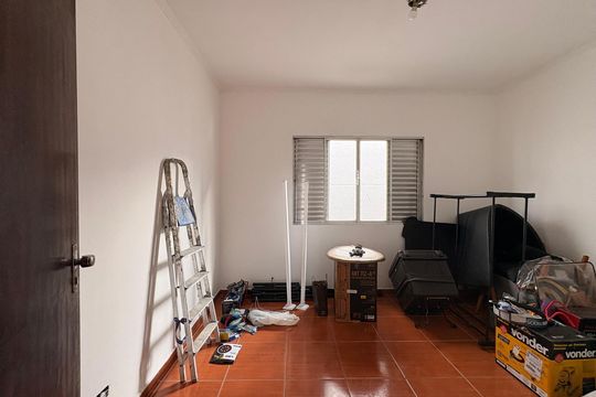 Sala/ quarto 1 de casa para alugar com 1 quarto, 80m² em Jardim Las Vegas, Santo André