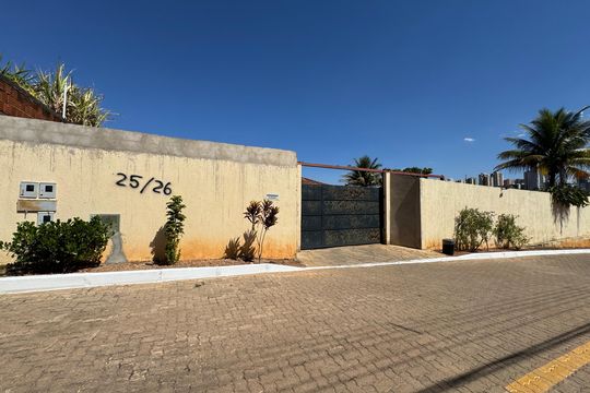 Casa à venda com 4 quartos, 340m² em Arniqueira, Brasília