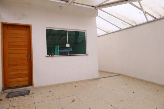 Garagem de casa à venda com 2 quartos, 81m² em Vila Princesa Isabel, São Paulo