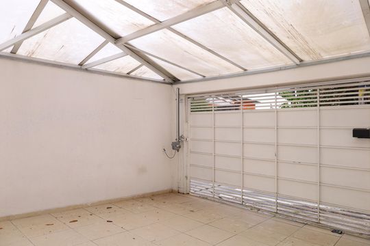 Garagem de casa à venda com 2 quartos, 81m² em Vila Princesa Isabel, São Paulo