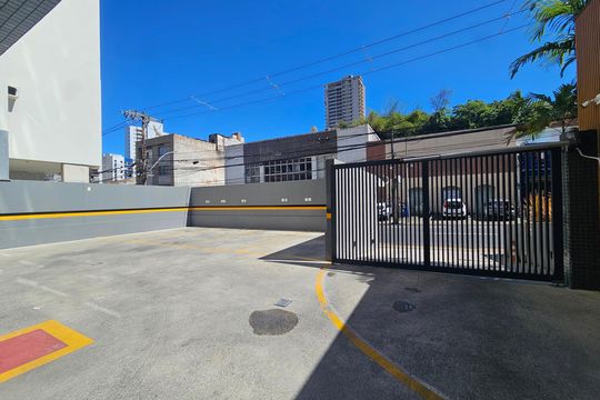 Garagem de apartamento para alugar com 1 quarto, 35m² em Barra, Salvador