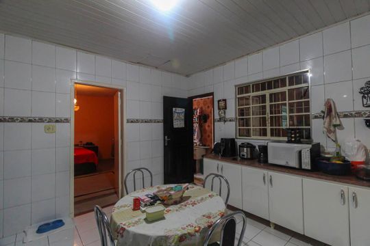 Cozinha de casa à venda com 6 quartos, 250m² em Vila Santa Virginia, São Paulo