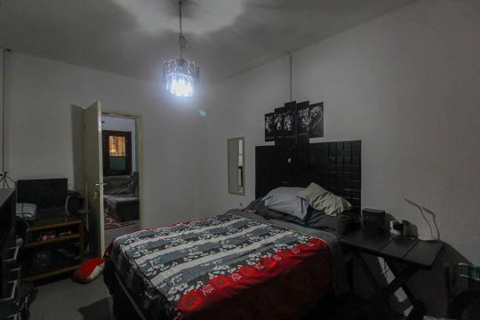 Quarto 1 de casa à venda com 6 quartos, 250m² em Vila Santa Virginia, São Paulo