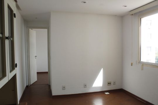 Sala de apartamento à venda com 1 quarto, 40m² em Freguesia (jacarepaguá), Rio de Janeiro