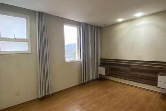 Quarto de apartamento para alugar com 3 quartos, 94m² em Tamboré, Santana de Parnaíba