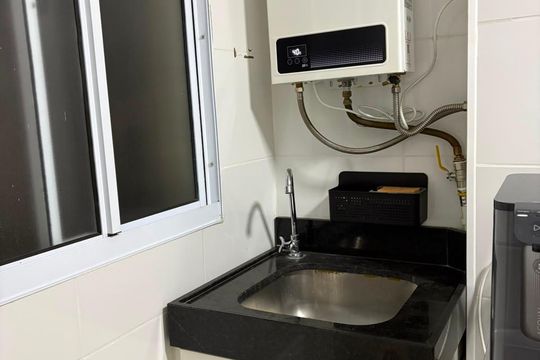 Área de serviço de apartamento para alugar com 2 quartos, 45m² em Parque Industrial, Campinas