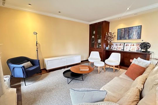 Casa à venda com 3 quartos, 317m² em Jardim Santo Amaro, São Paulo