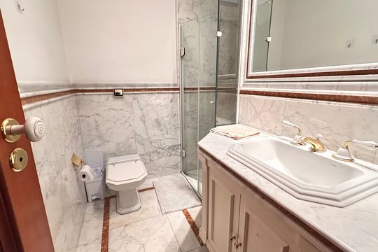 Casa à venda com 3 quartos, 317m² em Jardim Santo Amaro, São Paulo