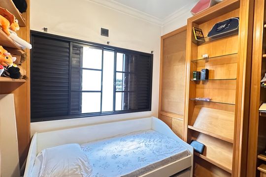 Casa à venda com 3 quartos, 317m² em Jardim Santo Amaro, São Paulo