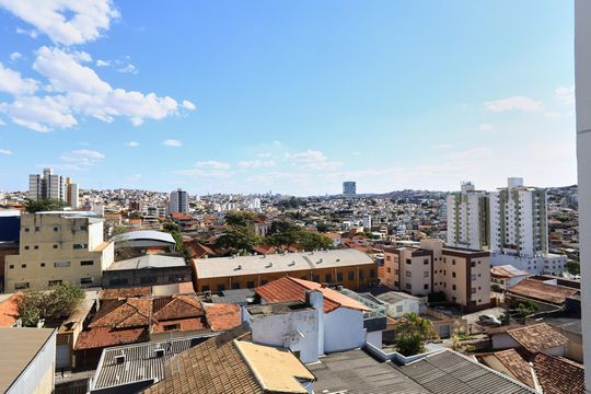 Vista do Quarto de apartamento para alugar com 3 quartos, 140m² em Ipiranga, Belo Horizonte