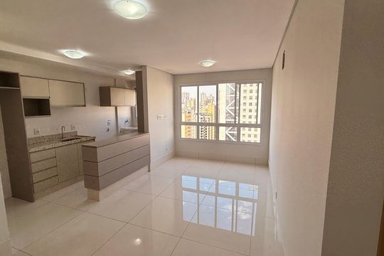 Apartamento à venda com 2 quartos, 66m² em Setor Bueno, Goiânia