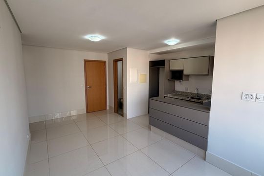 Sala de apartamento à venda com 2 quartos, 66m² em Setor Bueno, Goiânia