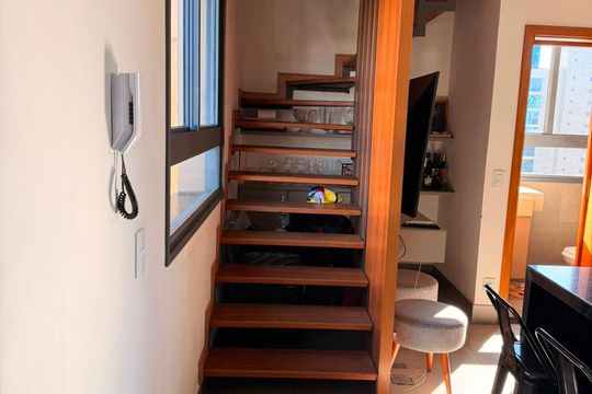 Sala de apartamento para alugar com 1 quarto, 55m² em Funcionários, Belo Horizonte