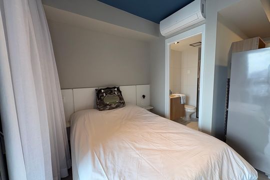 Quarto de kitnet/studio para alugar com 1 quarto, 35m² em Cidade Monções, São Paulo