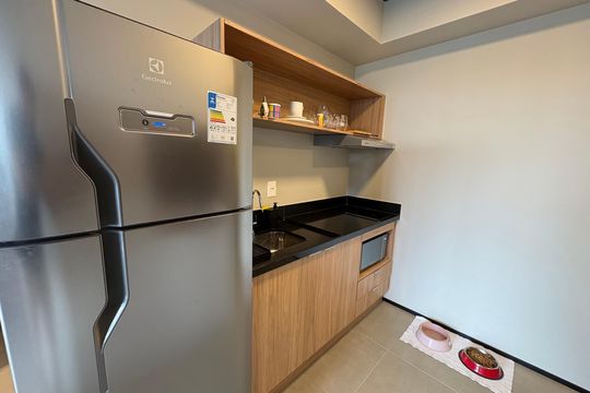 Cozinha de kitnet/studio para alugar com 1 quarto, 35m² em Cidade Monções, São Paulo