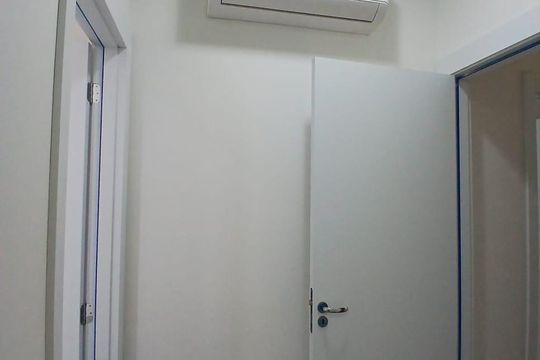 Corredor de apartamento para alugar com 3 quartos, 77m² em Swiss Park, Campinas