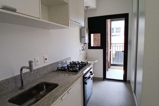 Cozinha de apartamento para alugar com 3 quartos, 77m² em Swiss Park, Campinas