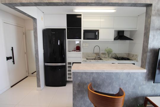 Cozinha de apartamento para alugar com 2 quartos, 65m² em Palmeiras de São José, São José dos Campos
