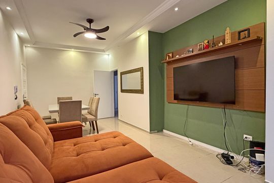 Sala de apartamento para alugar com 3 quartos, 130m² em Gonzaga, Santos