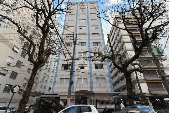 Fachada de apartamento para alugar com 3 quartos, 130m² em Gonzaga, Santos