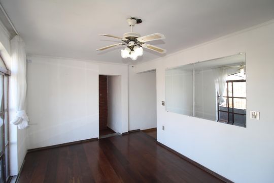 Sala de casa para alugar com 4 quartos, 150m² em Imirim, São Paulo