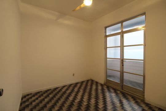 Quarto 1 de casa de condomínio para alugar com 3 quartos, 212m² em Jacarepaguá, Rio de Janeiro