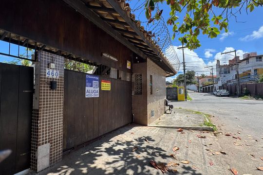 Fachada de apartamento para alugar com 2 quartos, 90m² em Itapuã, Salvador