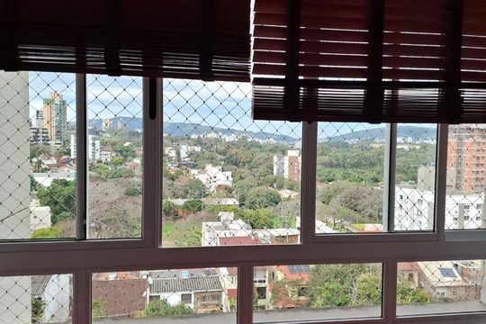 Vista de apartamento à venda com 2 quartos, 62m² em Petrópolis, Porto Alegre