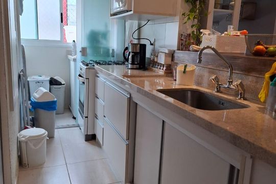 Cozinha de apartamento à venda com 2 quartos, 62m² em Petrópolis, Porto Alegre