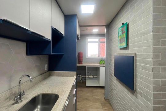Cozinha de apartamento à venda com 2 quartos, 76m² em Morro Santana, Porto Alegre