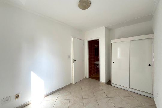 Quarto de apartamento para alugar com 1 quarto, 53m² em Cambuí, Campinas