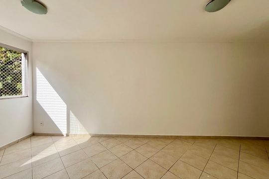 Sala de apartamento para alugar com 1 quarto, 53m² em Cambuí, Campinas