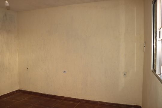 Quarto de casa para alugar com 3 quartos, 70m² em Jardim Rodolfo Pirani, São Paulo