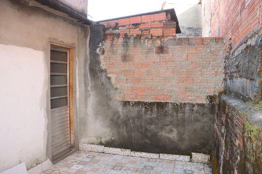 Área comum de casa para alugar com 3 quartos, 70m² em Jardim Rodolfo Pirani, São Paulo