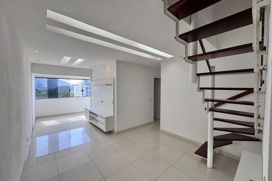 Apartamento para alugar com 3 quartos, 153m² em Recreio dos Bandeirantes, Rio de Janeiro