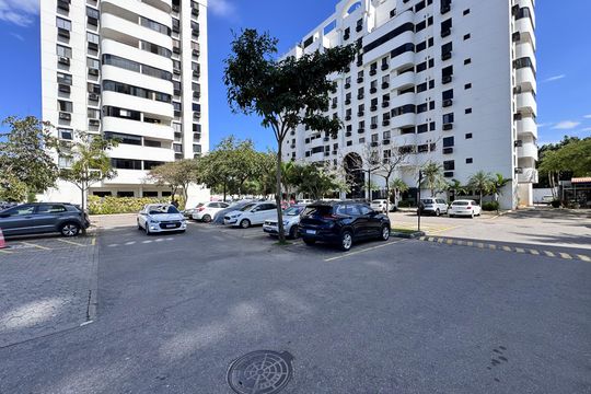 Fachada de apartamento para alugar com 3 quartos, 153m² em Recreio dos Bandeirantes, Rio de Janeiro