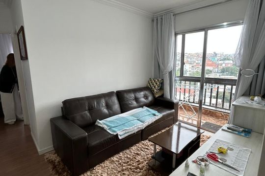 Sala de apartamento à venda com 2 quartos, 58m² em Helena Maria, Osasco