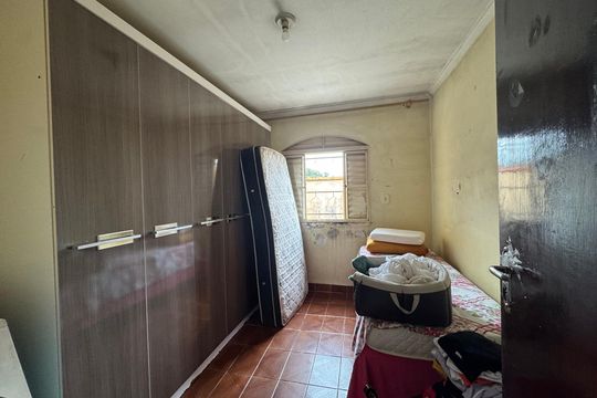 Quarto 2 de casa à venda com 3 quartos, 186m² em Veloso, Osasco
