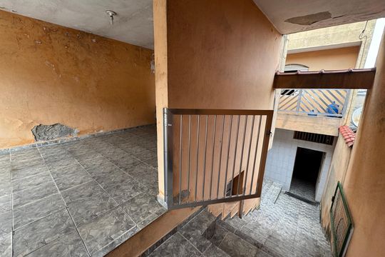 Acesso de casa à venda com 3 quartos, 186m² em Veloso, Osasco