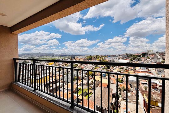 Apartamento para alugar com 2 quartos, 58m² em Jardim das Belezas, Carapicuíba