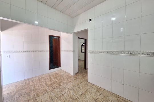 Cozinha de casa para alugar com 2 quartos, 100m² em Vila Santa Cruz, Duque de Caxias